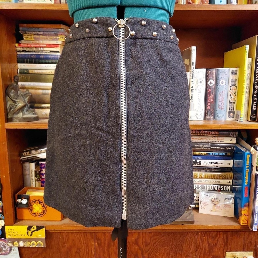 Vintage Wippette 80s Dark Grey Studded Mini Skirt Front Zip O-Ring Punk Size 9